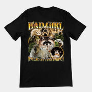 Ich bin ein böses Mädchen (Ich bin in allem schlecht) T-Shirt (Rückenaufdruck)