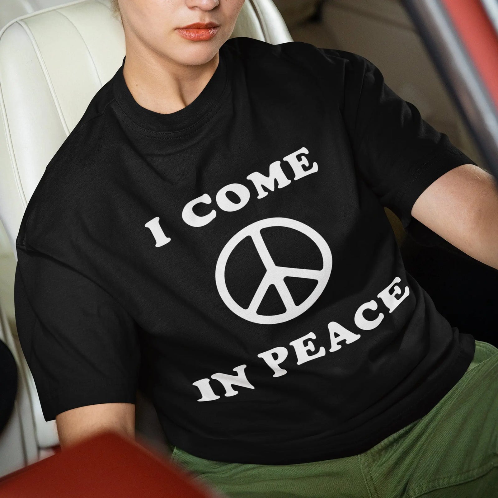 I come in peace T-Shirt Orbital Clothing