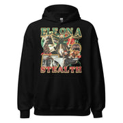 Elf auf einem Stealth-Hoodie