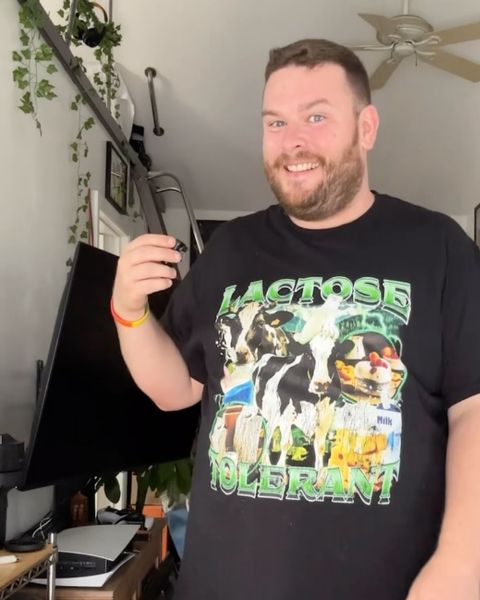 @jhiggsyo wearing Laktosefreies T-Shirt